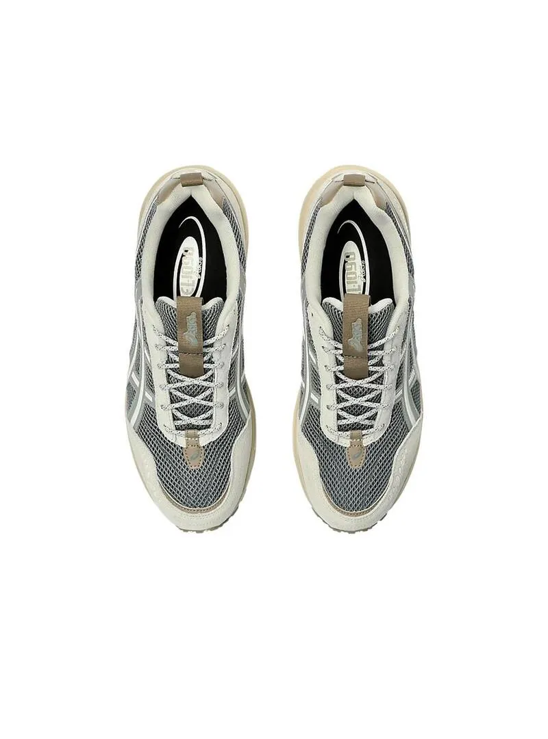ZAPATILLA HOMBRE ASICS GEL1090V2 GRIS/BEIGE