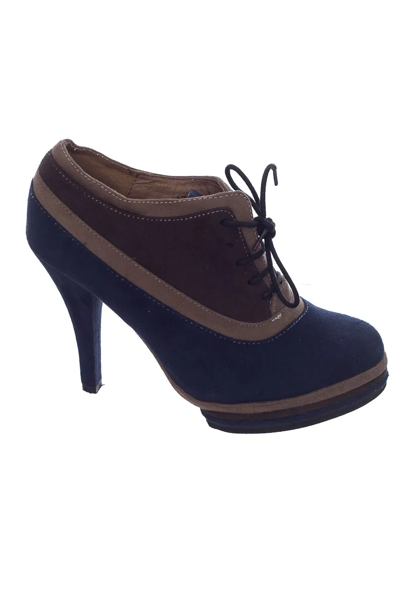 ZAPATOS COLOR AZUL  ALMA EN PENA
